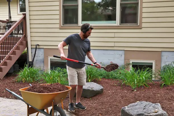 How Long Does Mulch Last in Tuscaloosa, AL